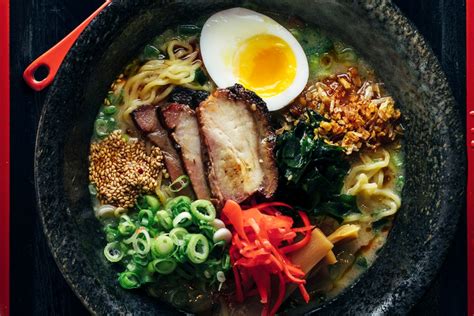 Ramen san chicago - RAMEN-SAN is a neighborhood noodle joint that slings hot broth, ice-cold beer and the best ’90s hip-hop in town. With locations in Lincoln Park, River North, Fulton Market and Streeterville, the Lincoln Park location is the newest addition to the RAMEN-SAN squad.